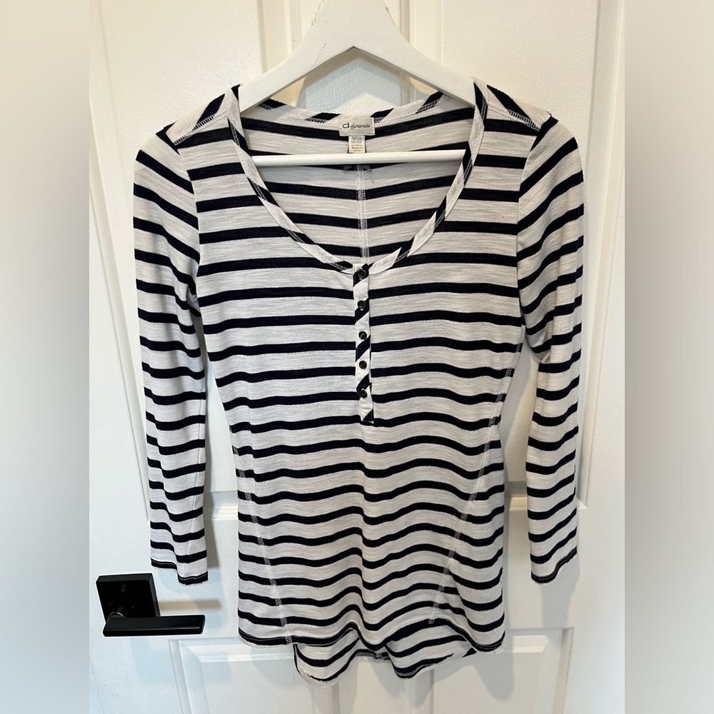 ☀️2/10$☀️Dynamite striped tee 3/4 sleeves white and navy